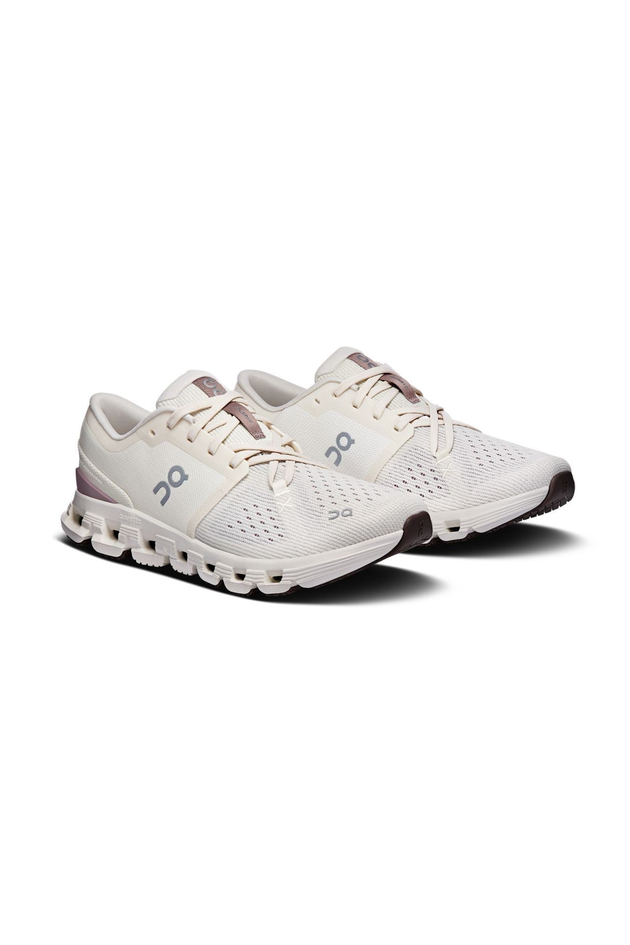 Tenis On De Mujer Cloud X 4 ON TENIS Malva CO