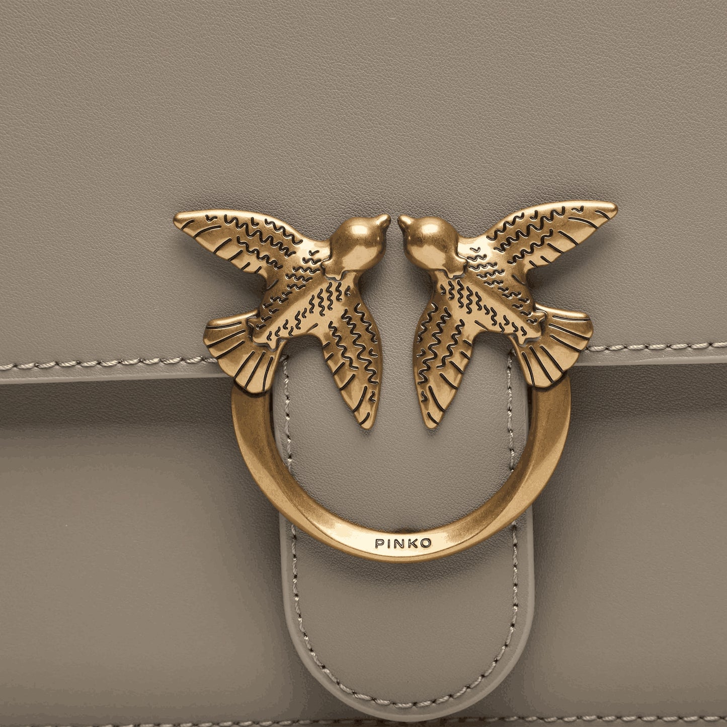 Bolso Love Classic