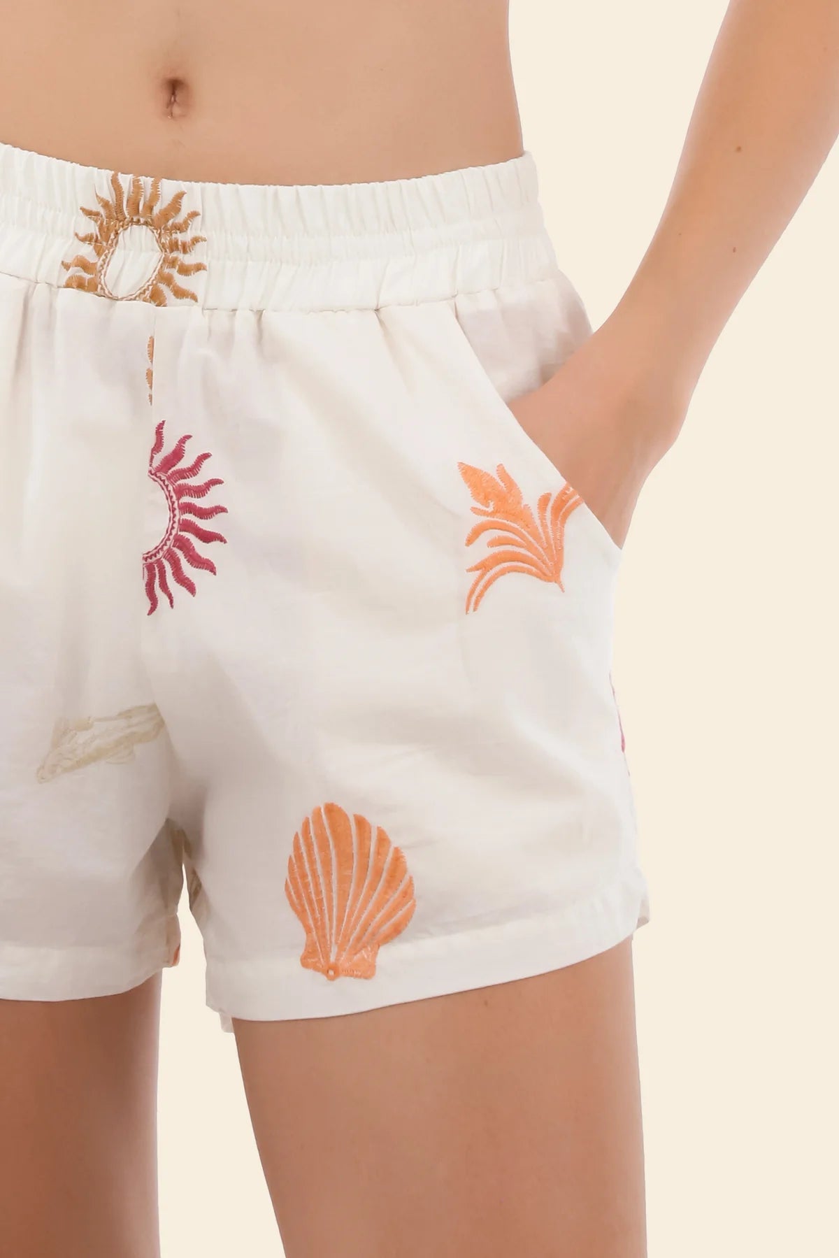 Short Muse Summer Charm