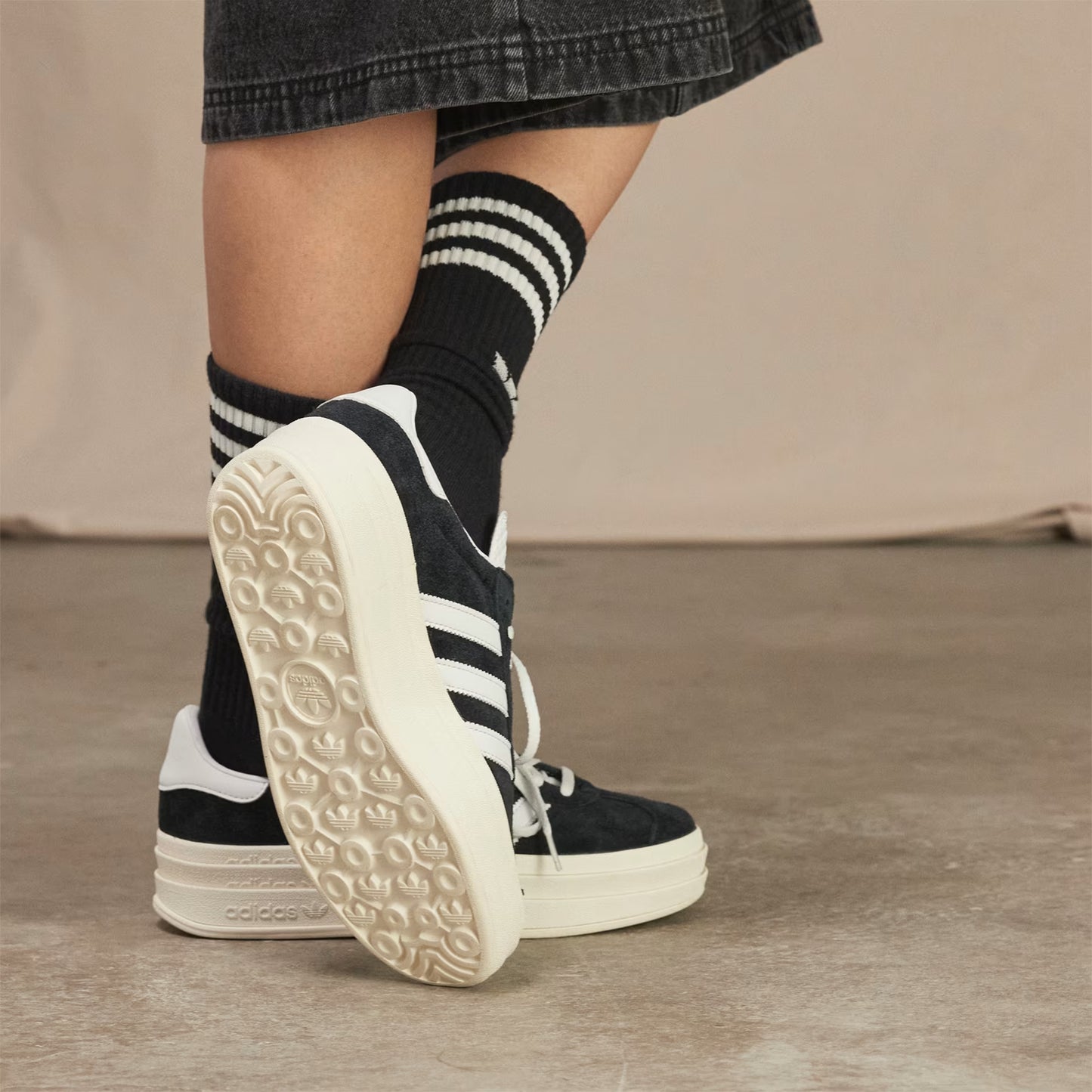 Tenis Adidas Gazelle Bold Mujer