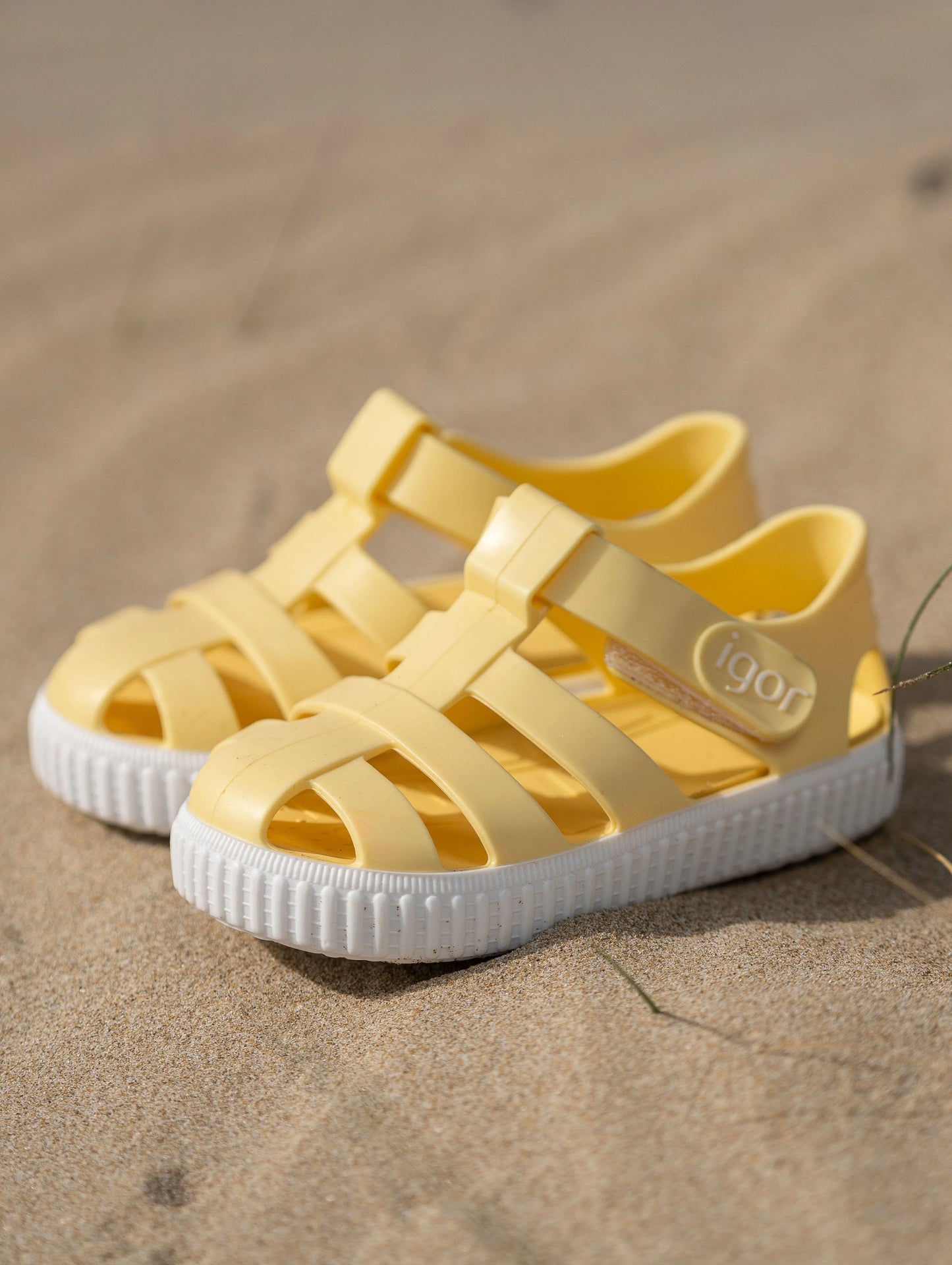 Sandalias Nico 228 Vainilla
