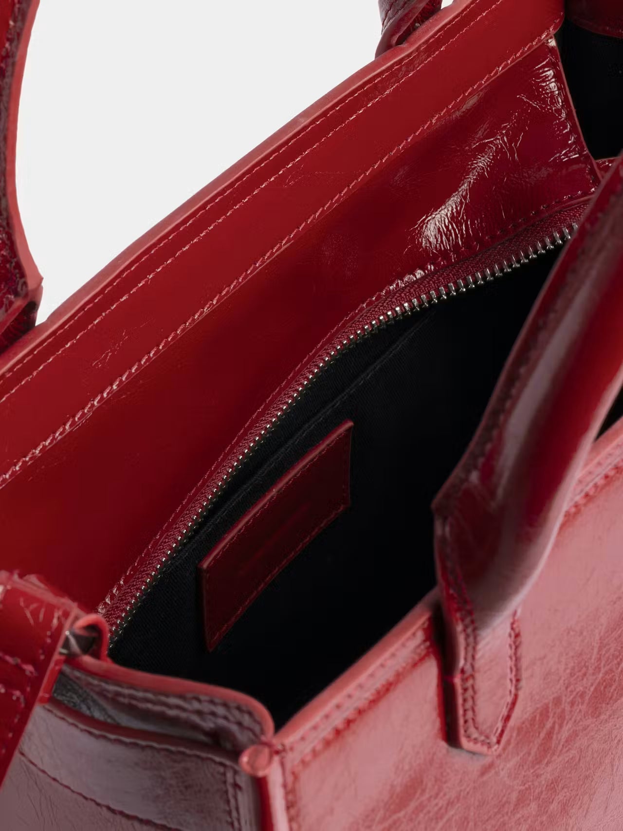 Angel Tote Xs Wrinkled Patent