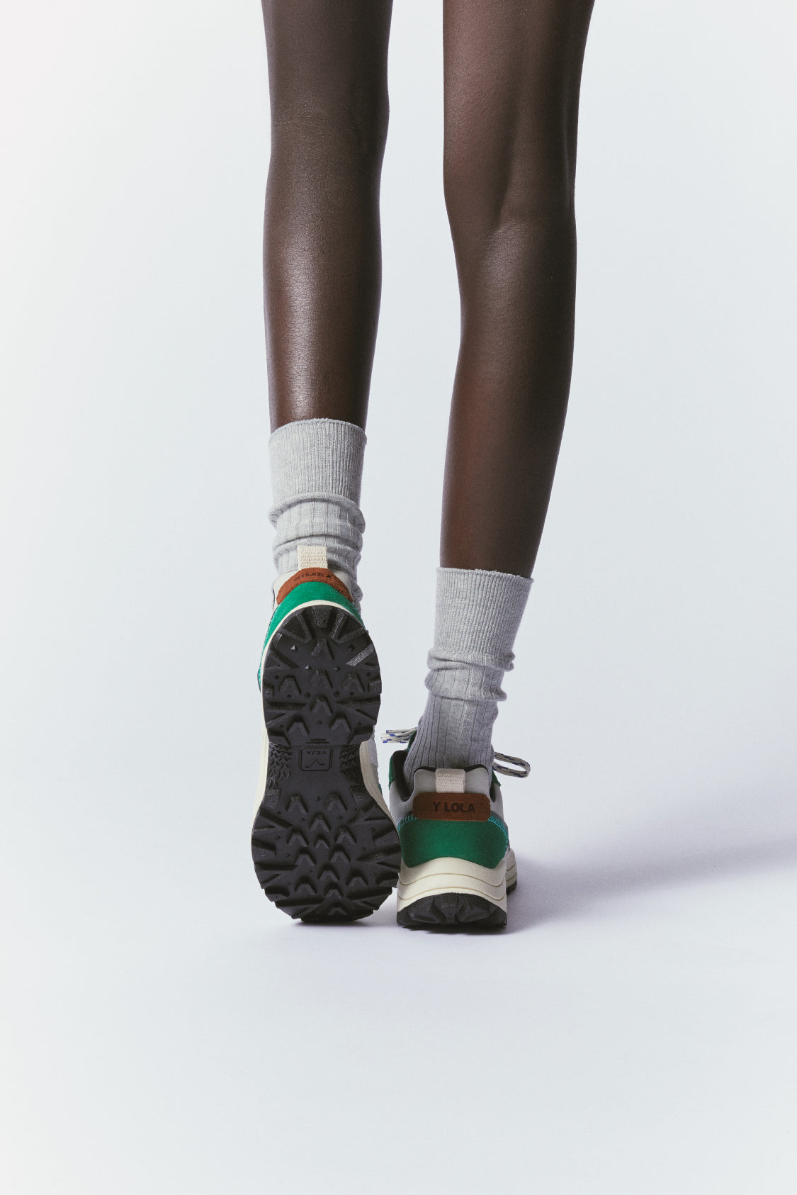 Tenis Veja de Mujer X Bimba y Lola Venturi II