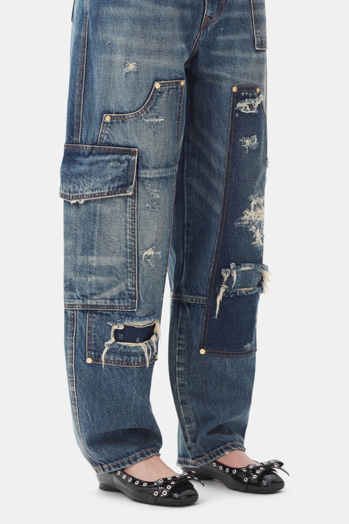 Bailarinas con Lazo Y Ojales