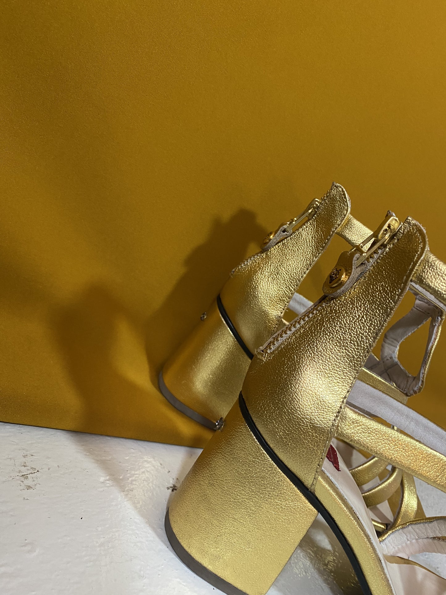 Sandalia Tallos Dorado Mp