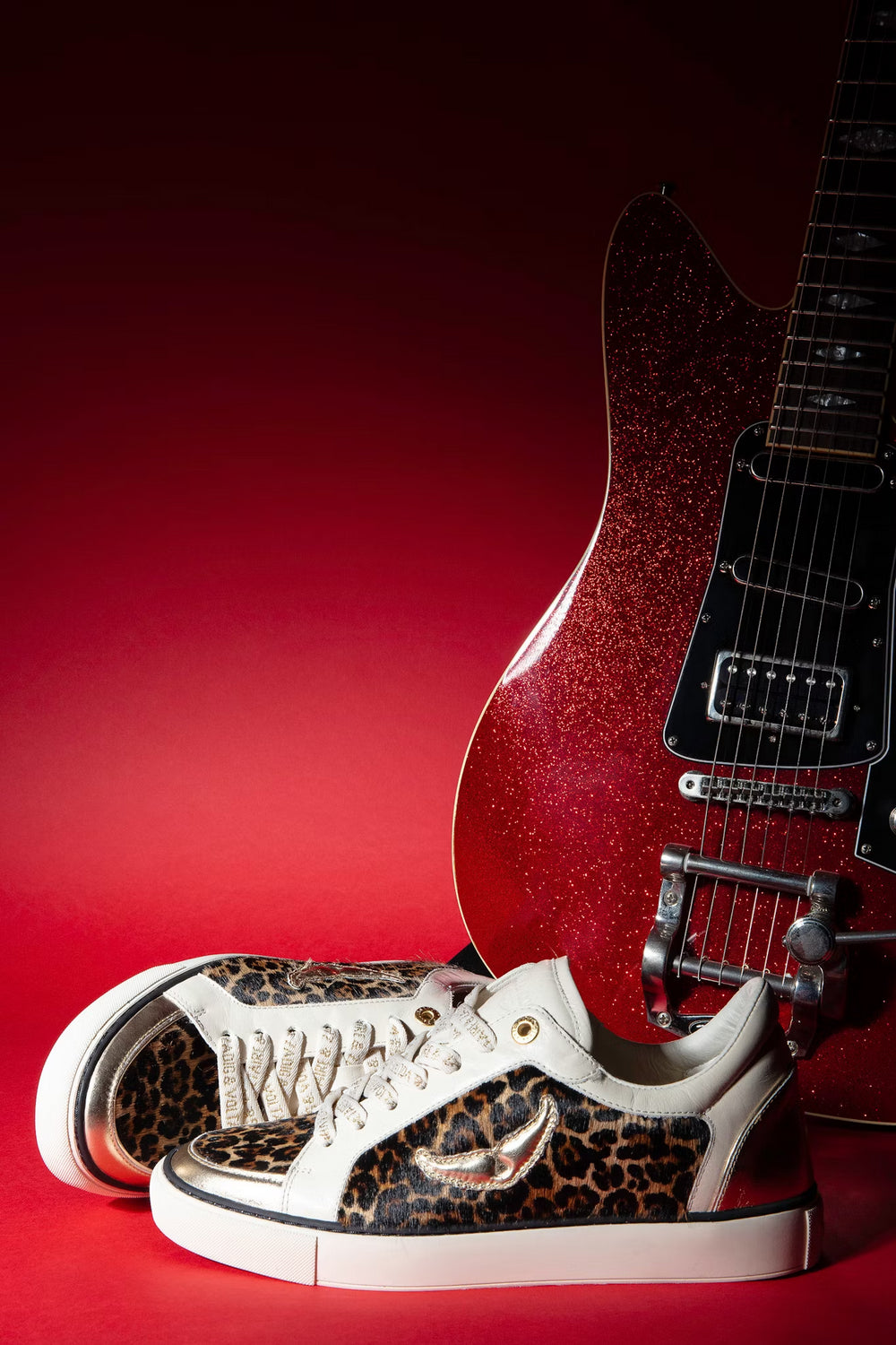 Tenis Fly On Leo Pony