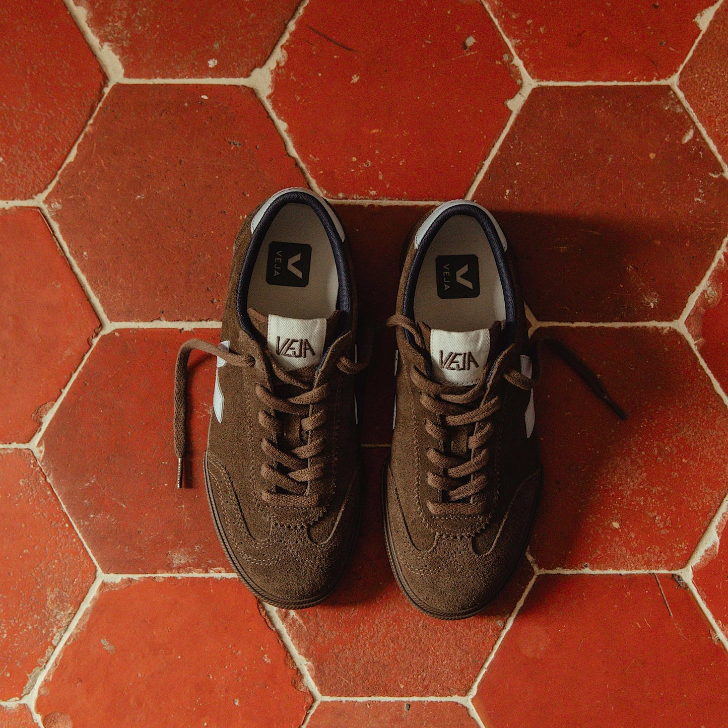 Tenis Veja De Mujer Volley Suede