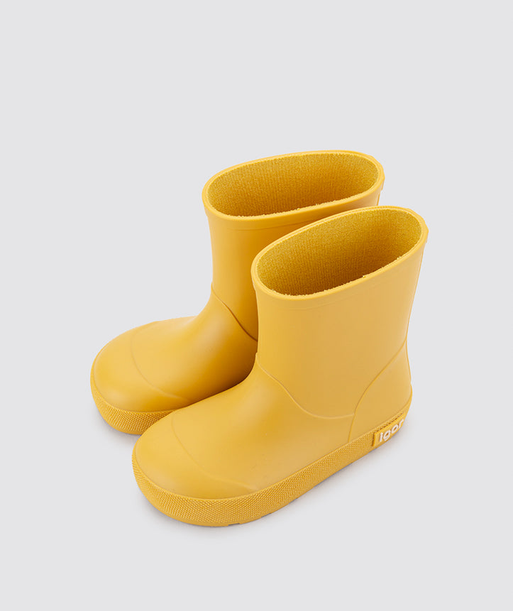 Bota Yogi 008