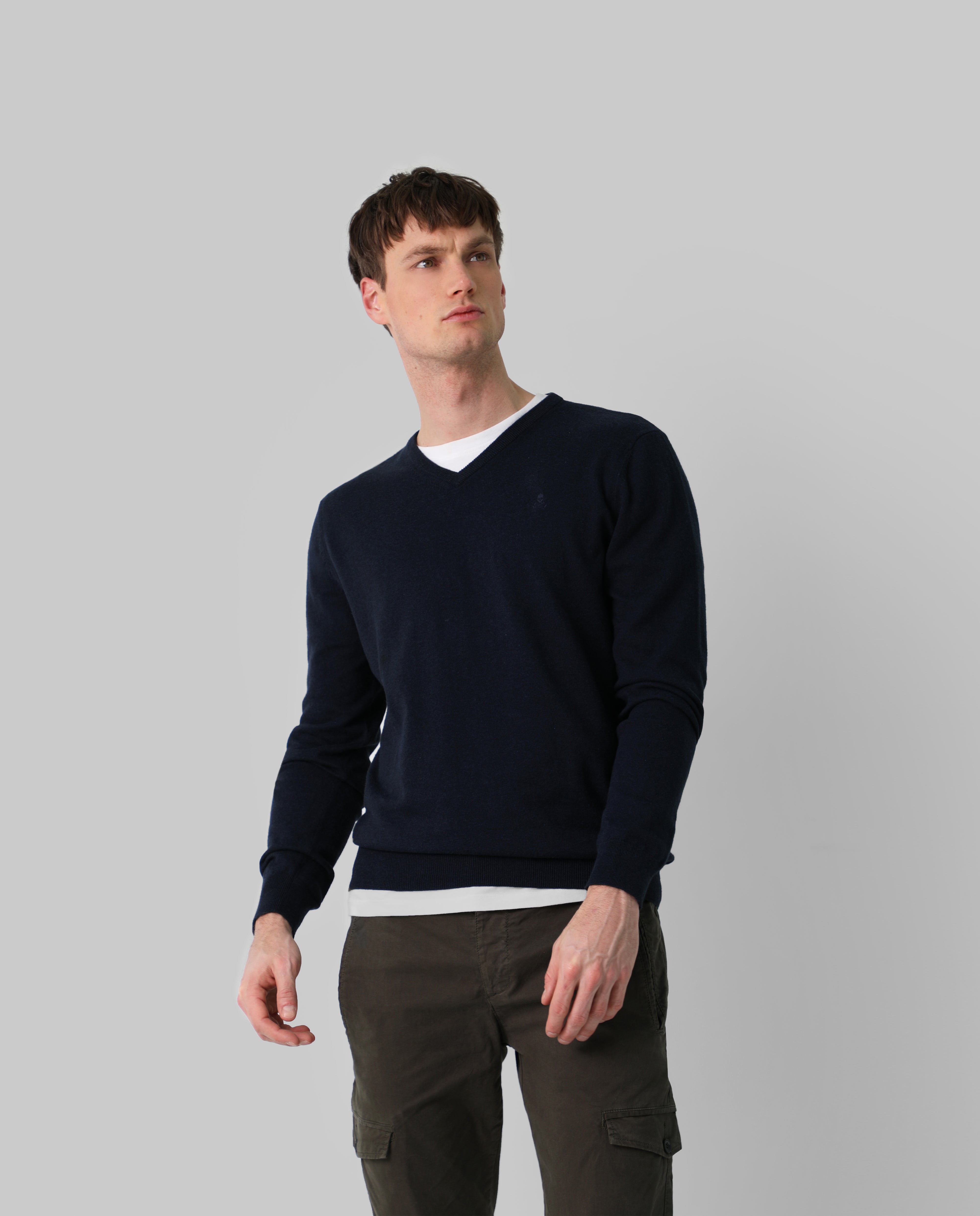 Jersey Cuello Pico Calavera