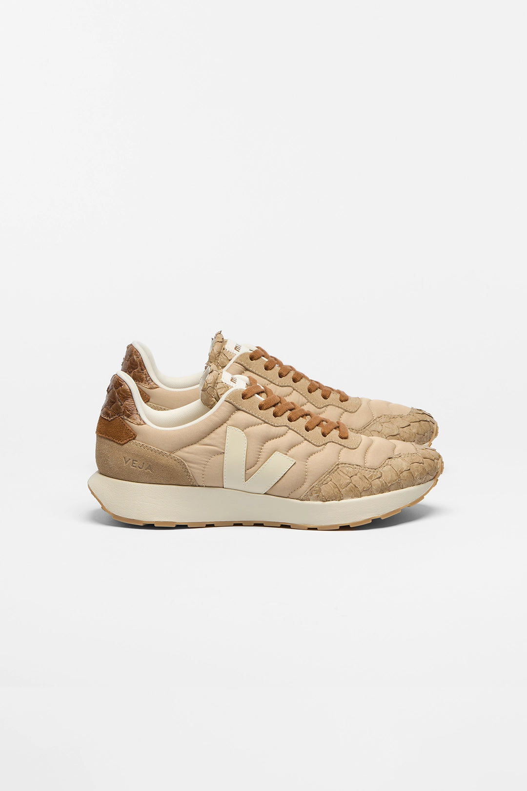 Tenis Veja De Mujer Paulistana Nolyn Veja X Misci Almendra