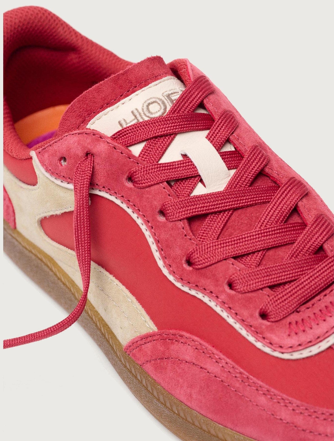 Tenis Hoff Alley Cherry Mujer