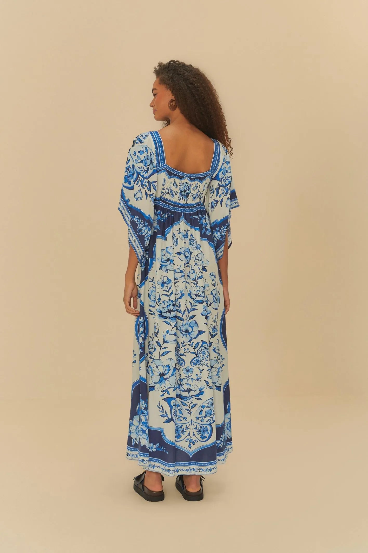 Vestido Jardim De Porcelana