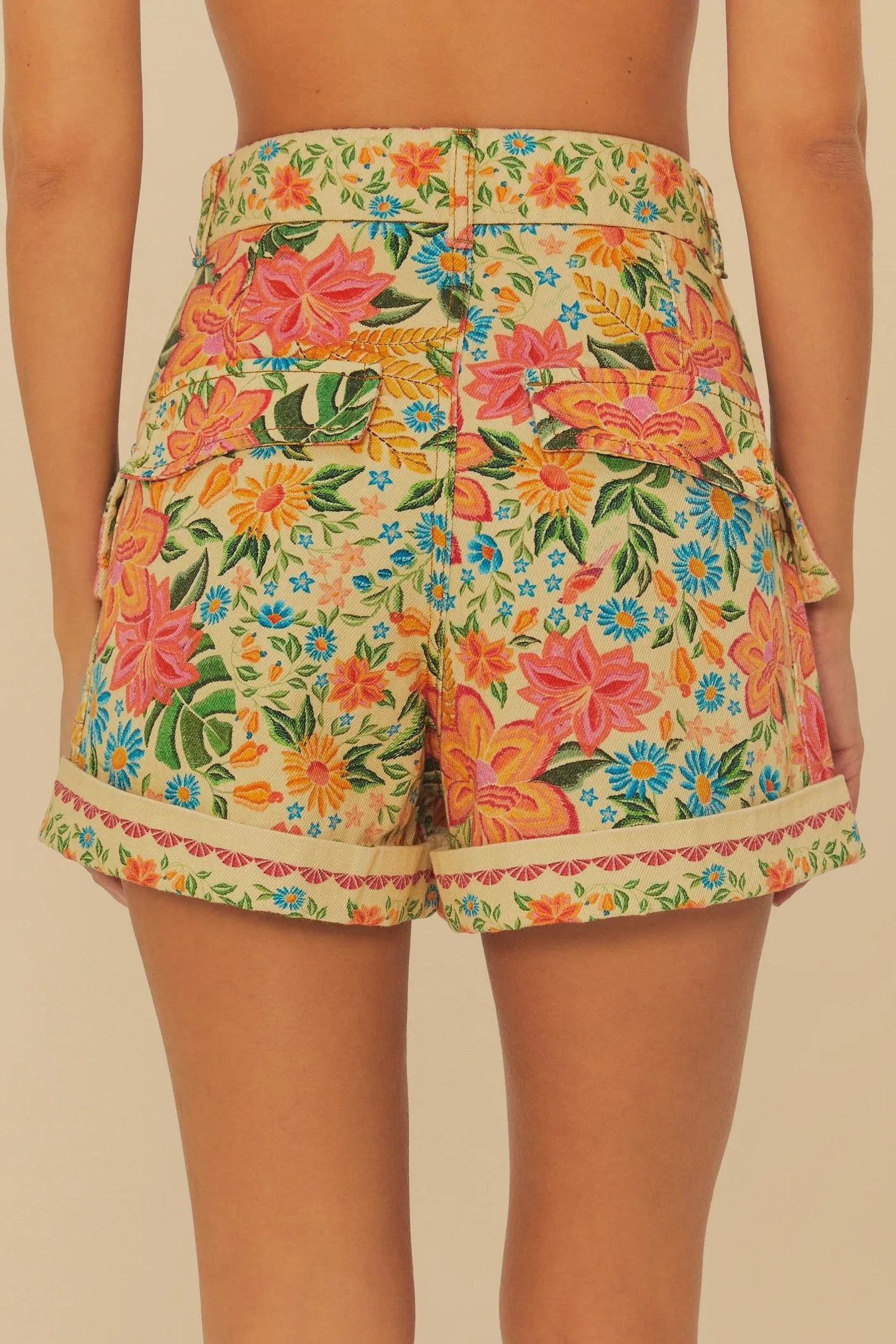Short Delicadeza Em Flor