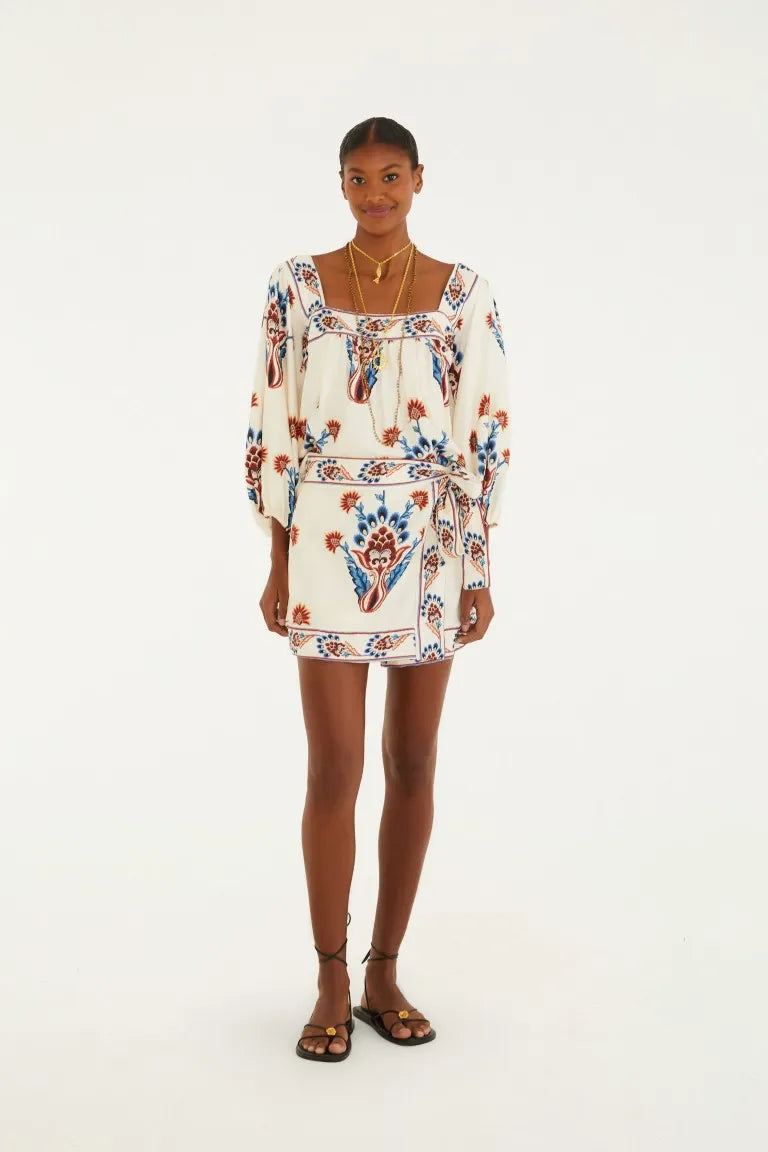 Short Saia Indra