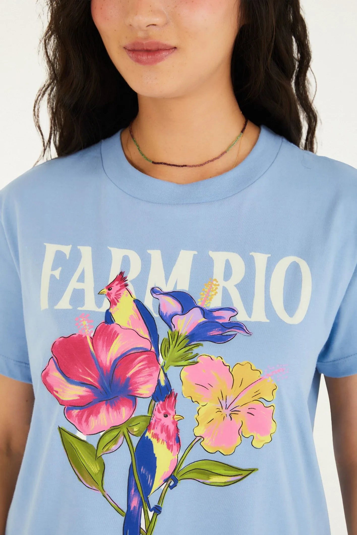 T-Shirt Fit Flores Passarinho Farm Rio