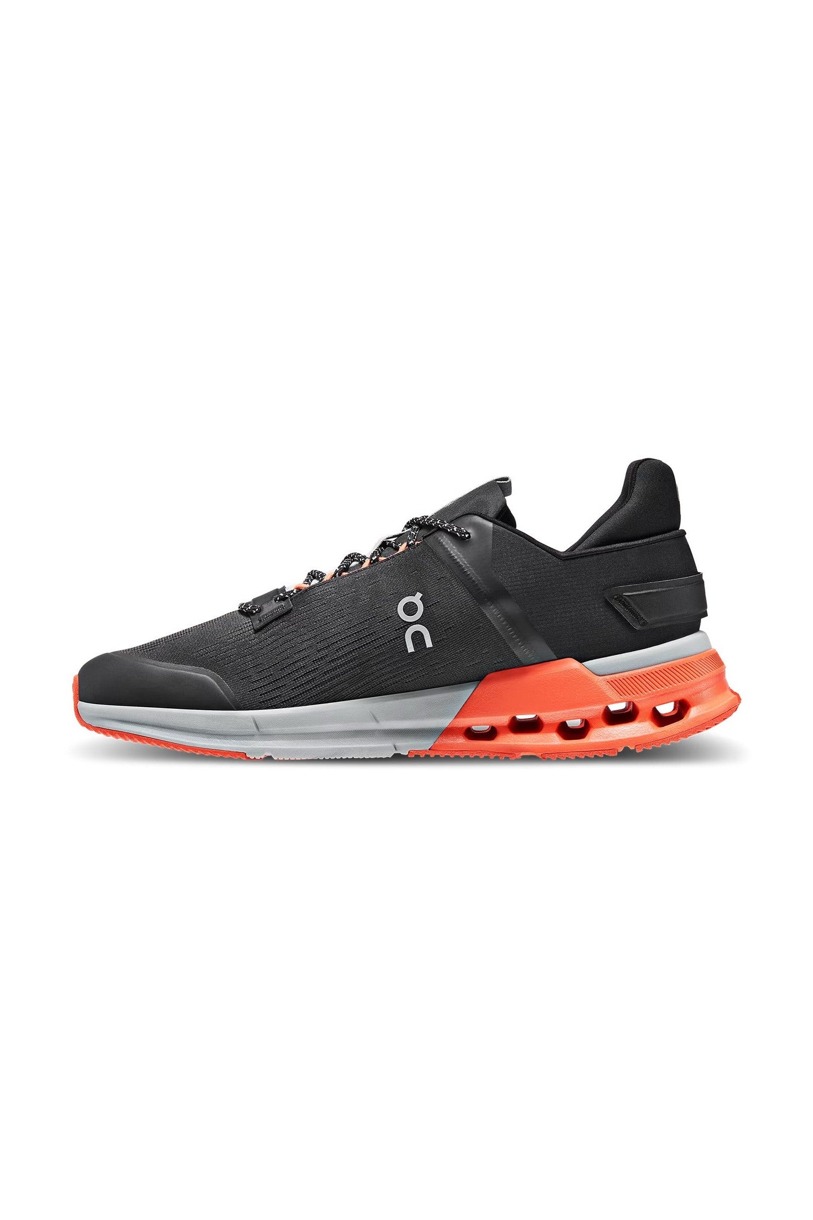 Tenis On Running Cloudnova Flux Hombre