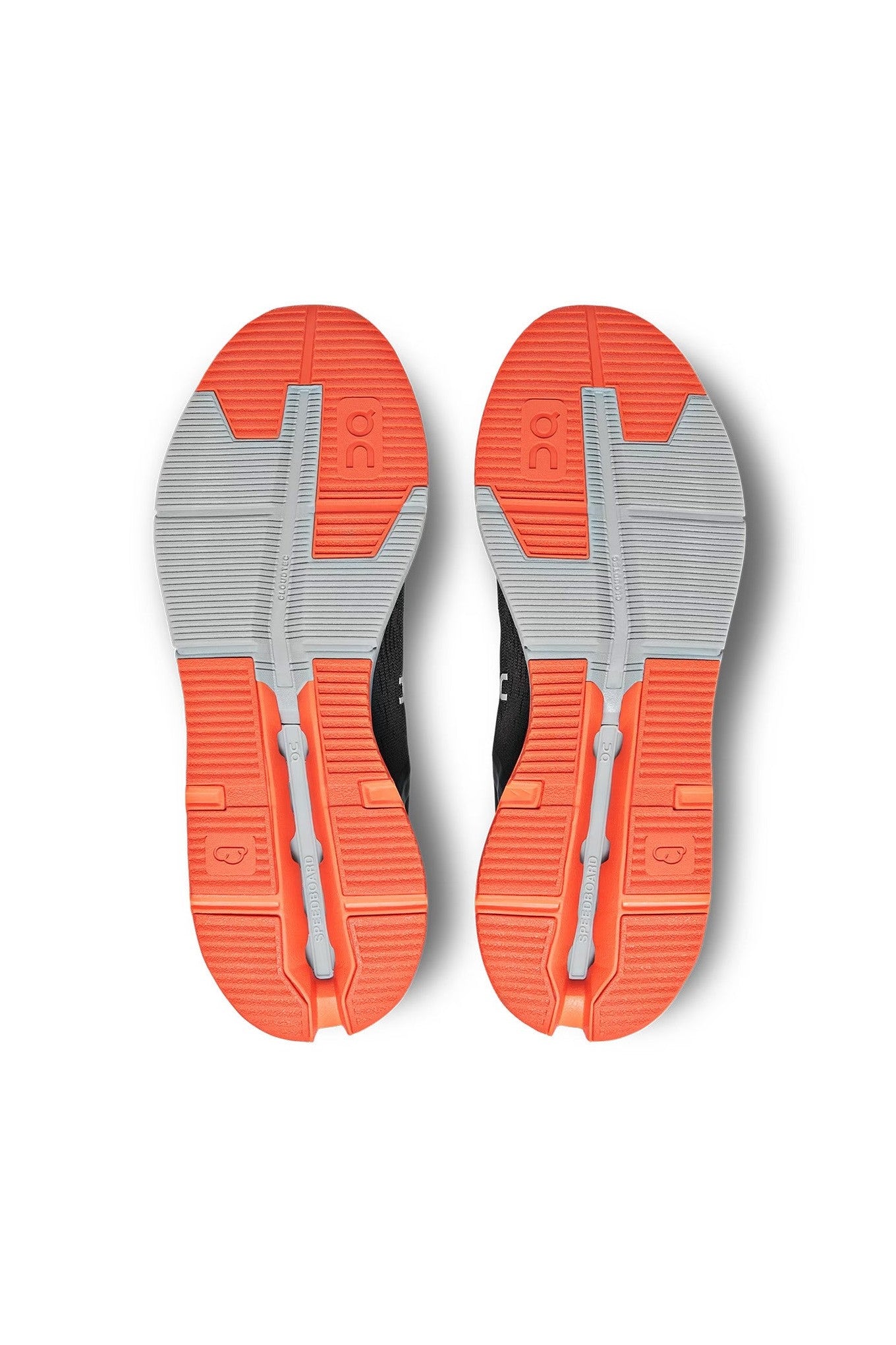 Tenis On Running Cloudnova Flux Hombre