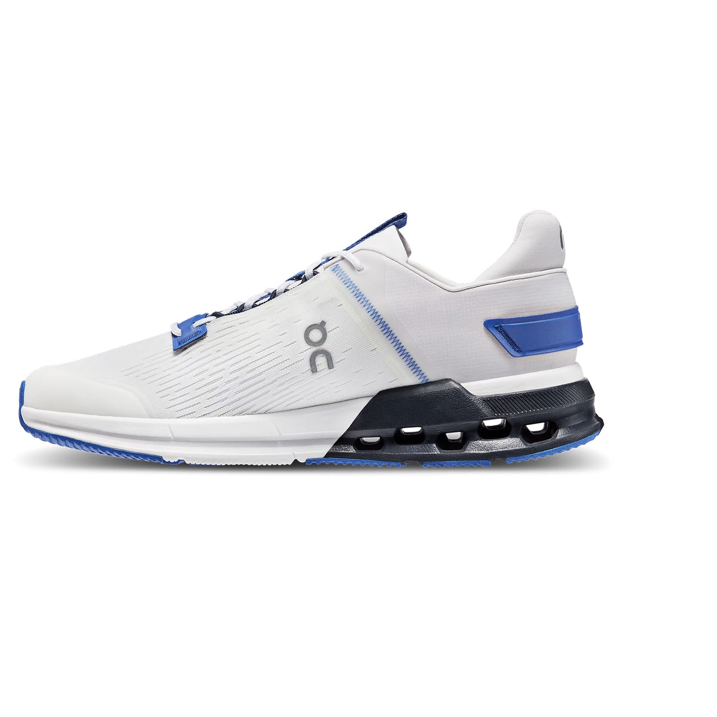 Tenis On Running Cloudnova Flux Hombre