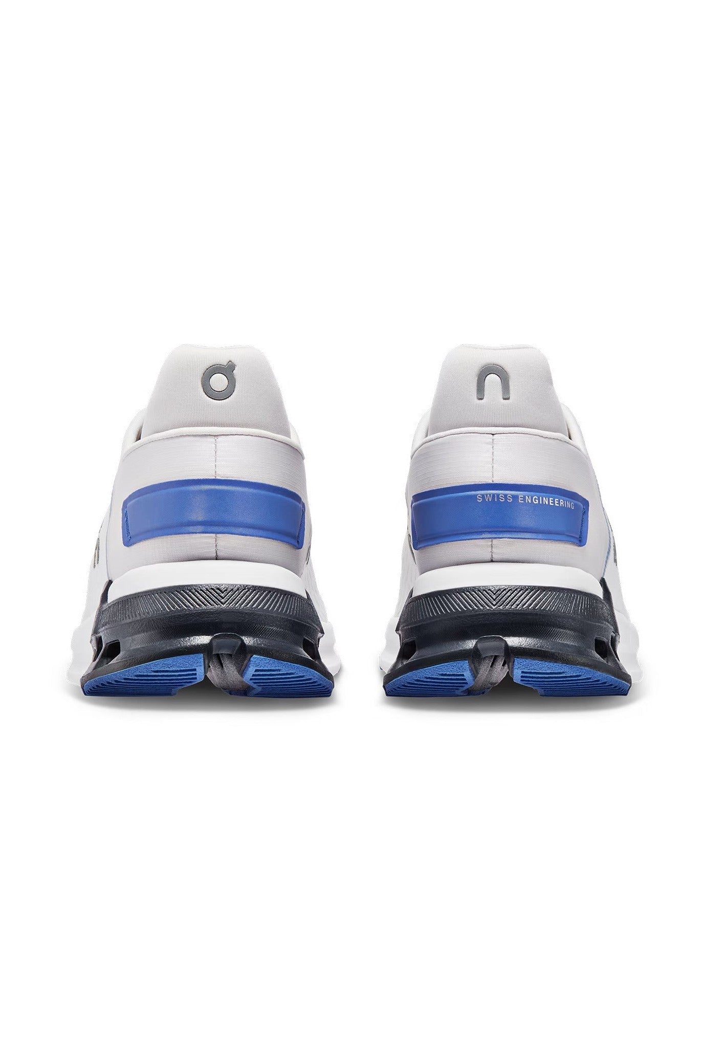 Tenis On Running Cloudnova Flux Hombre