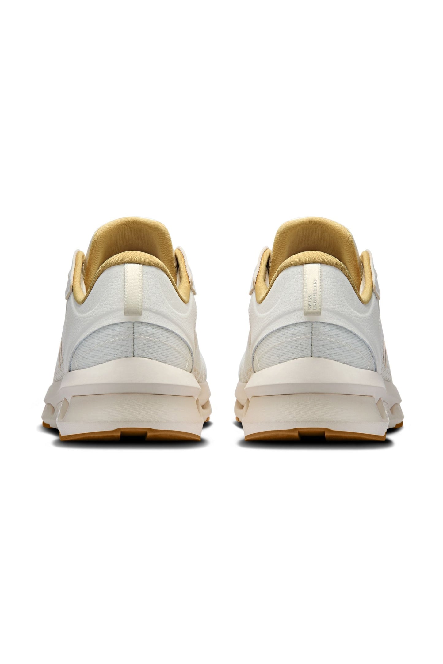Tenis On De Hombre Cloudzone Moon X Zendaya Y Law Roach