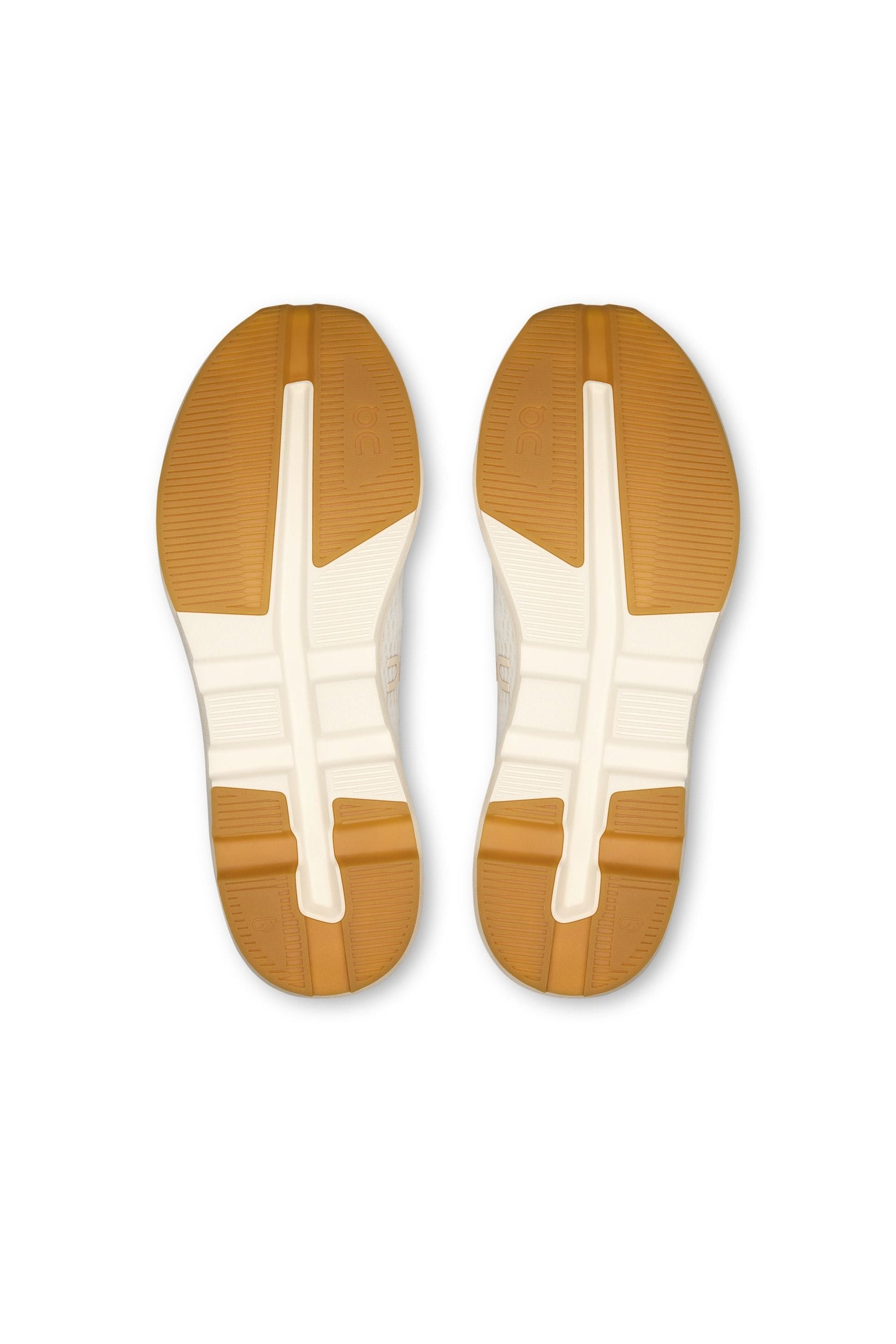 Tenis On De Hombre Cloudzone Moon X Zendaya Y Law Roach