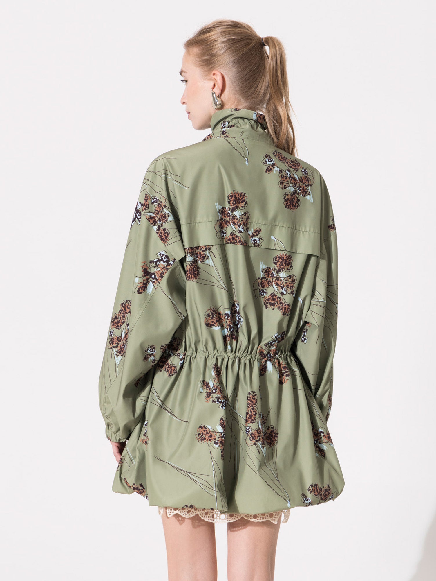 Chaqueta Leaves