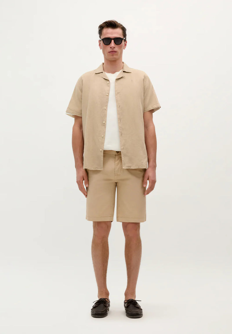Bermuda Clasica Outfitters