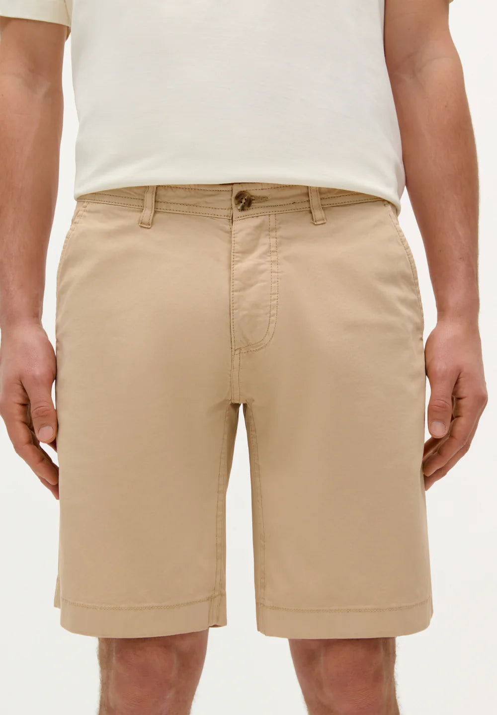 Bermuda Clasica Outfitters