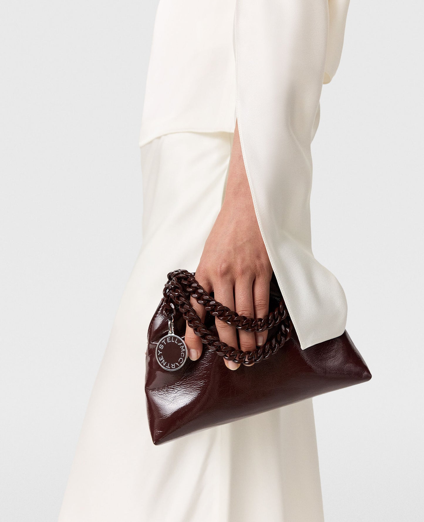 Bolso Mini Falabella Drawstring Crinkled Patent Alter Mat