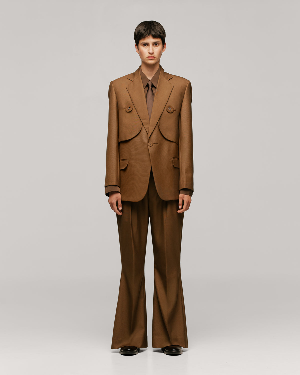 Traje Sastre Arcilla Mojada