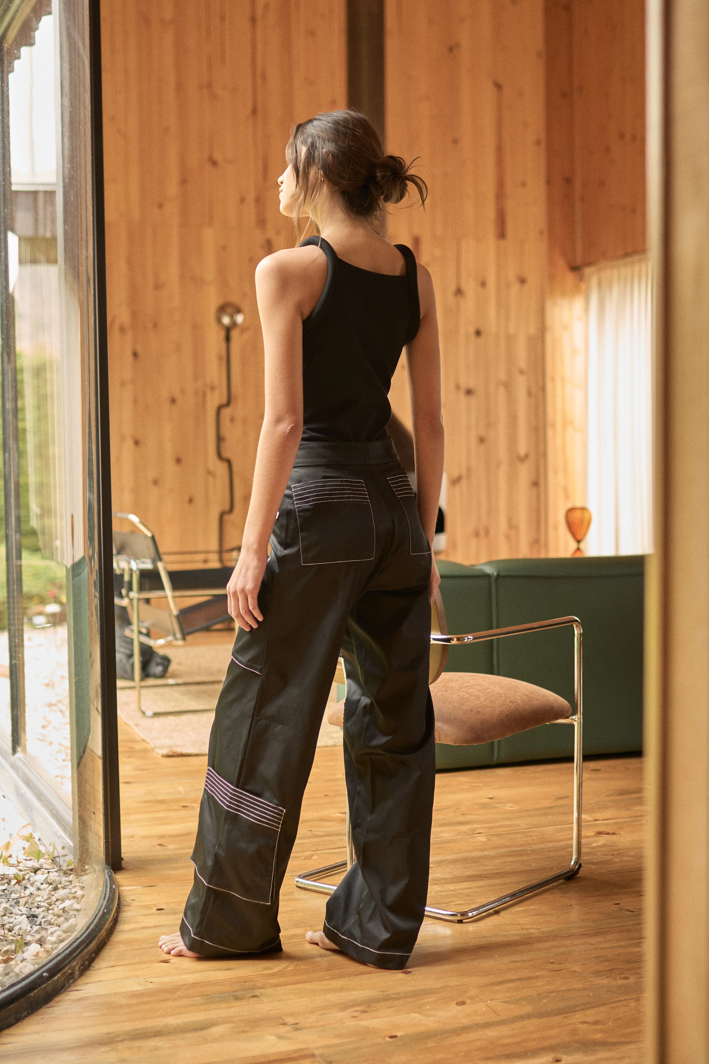 Body Amber Black