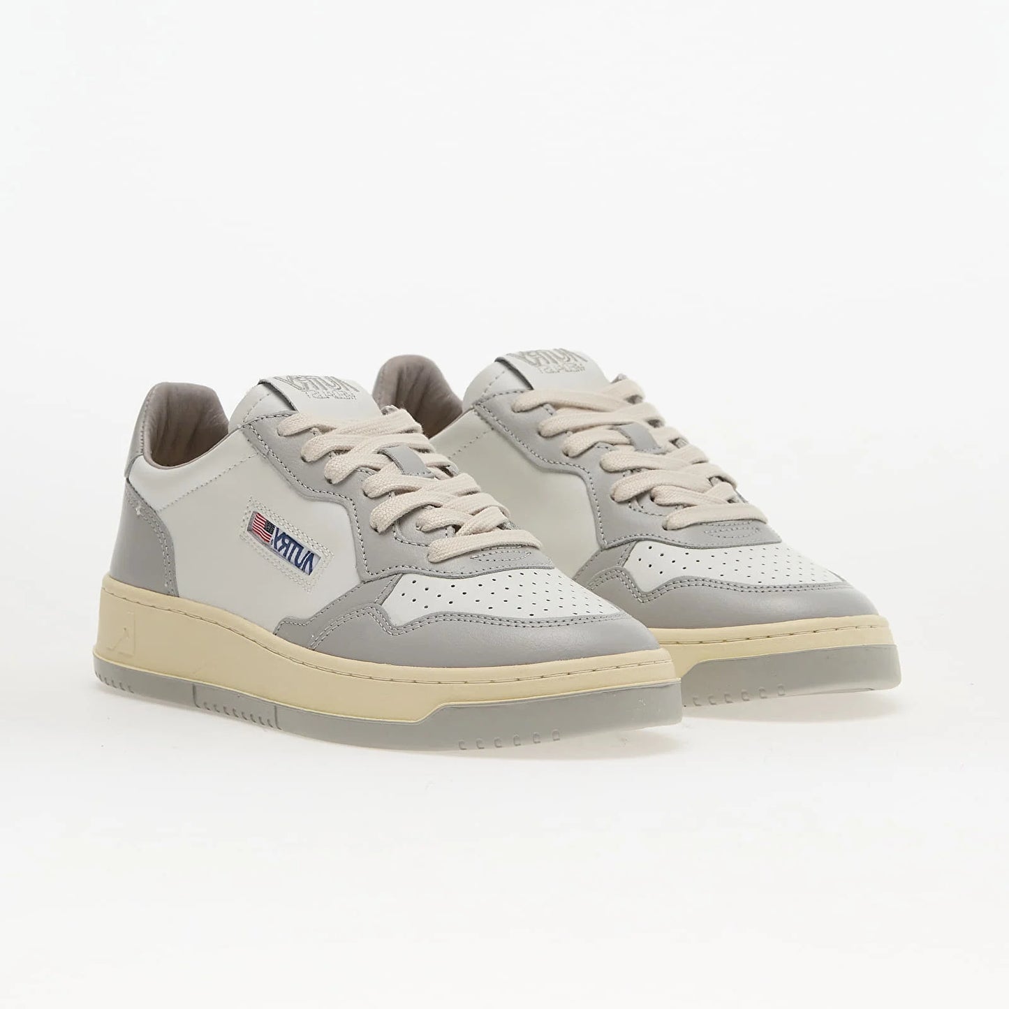 Tenis Medalist Low Leat Vapor Hombre