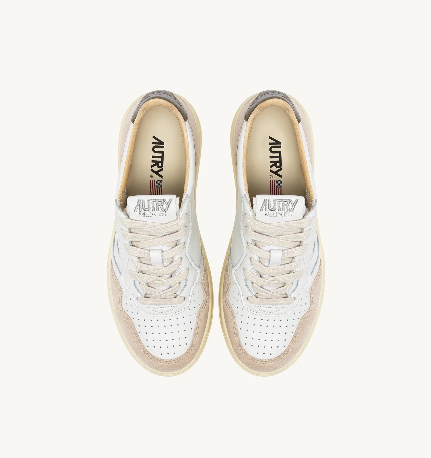 Zapatilla Medalist Low Leat Suede Mujer