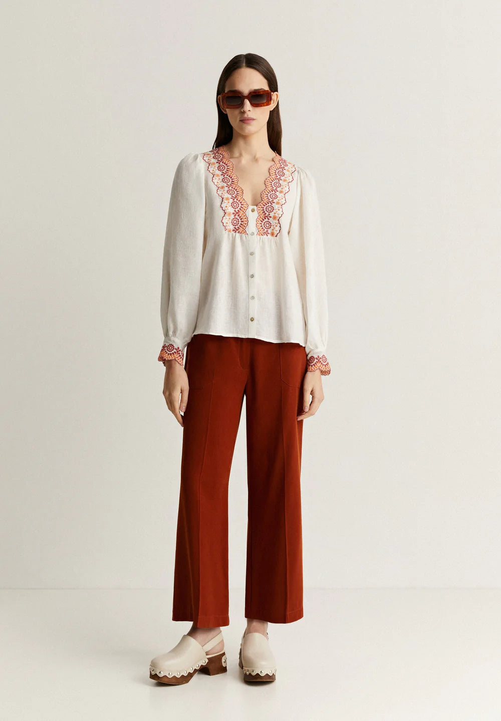 Blusa Chest Emb