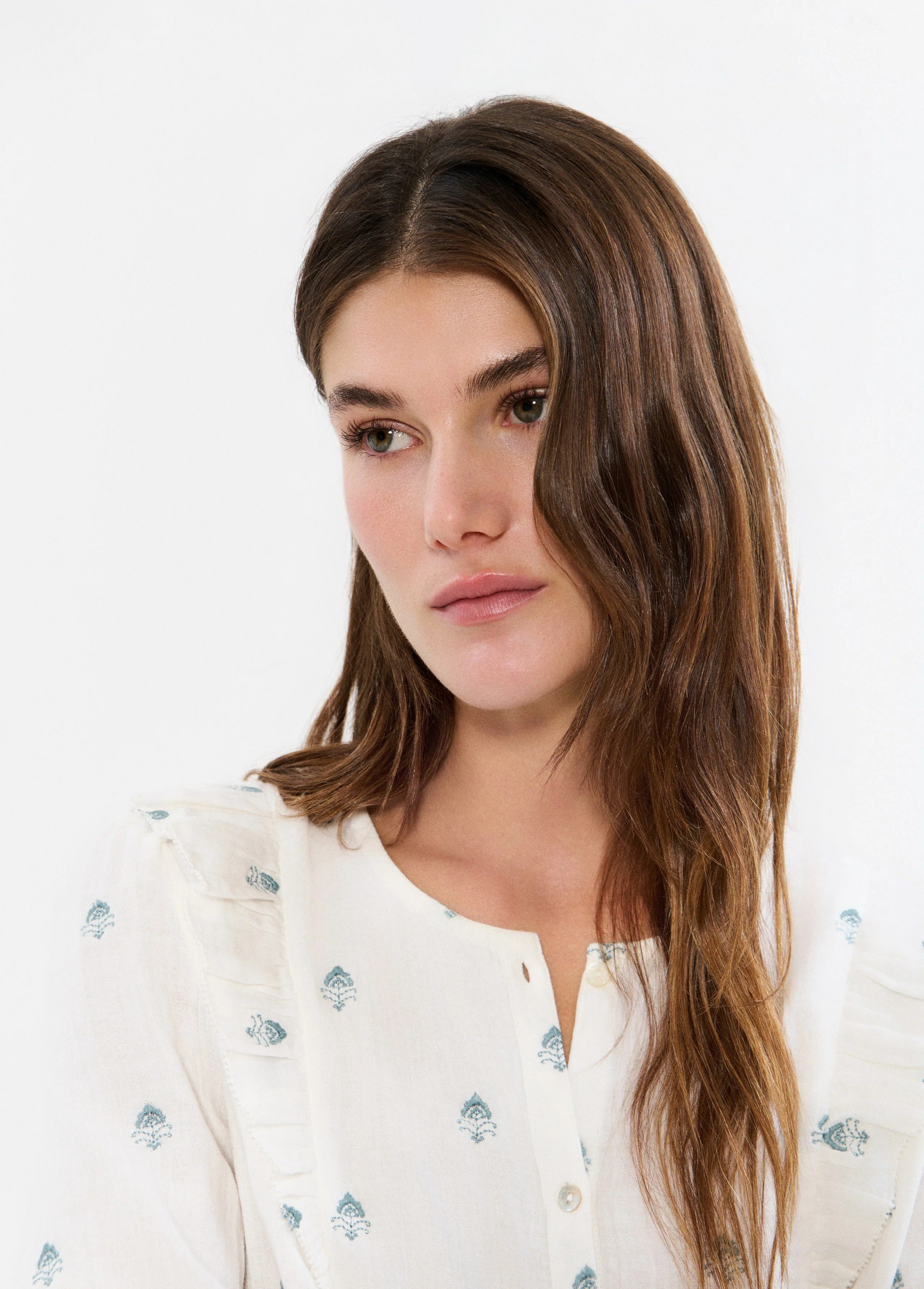 Blusa Dobletela Bordado