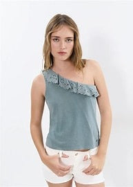 Camiseta Asimetrica Bordada