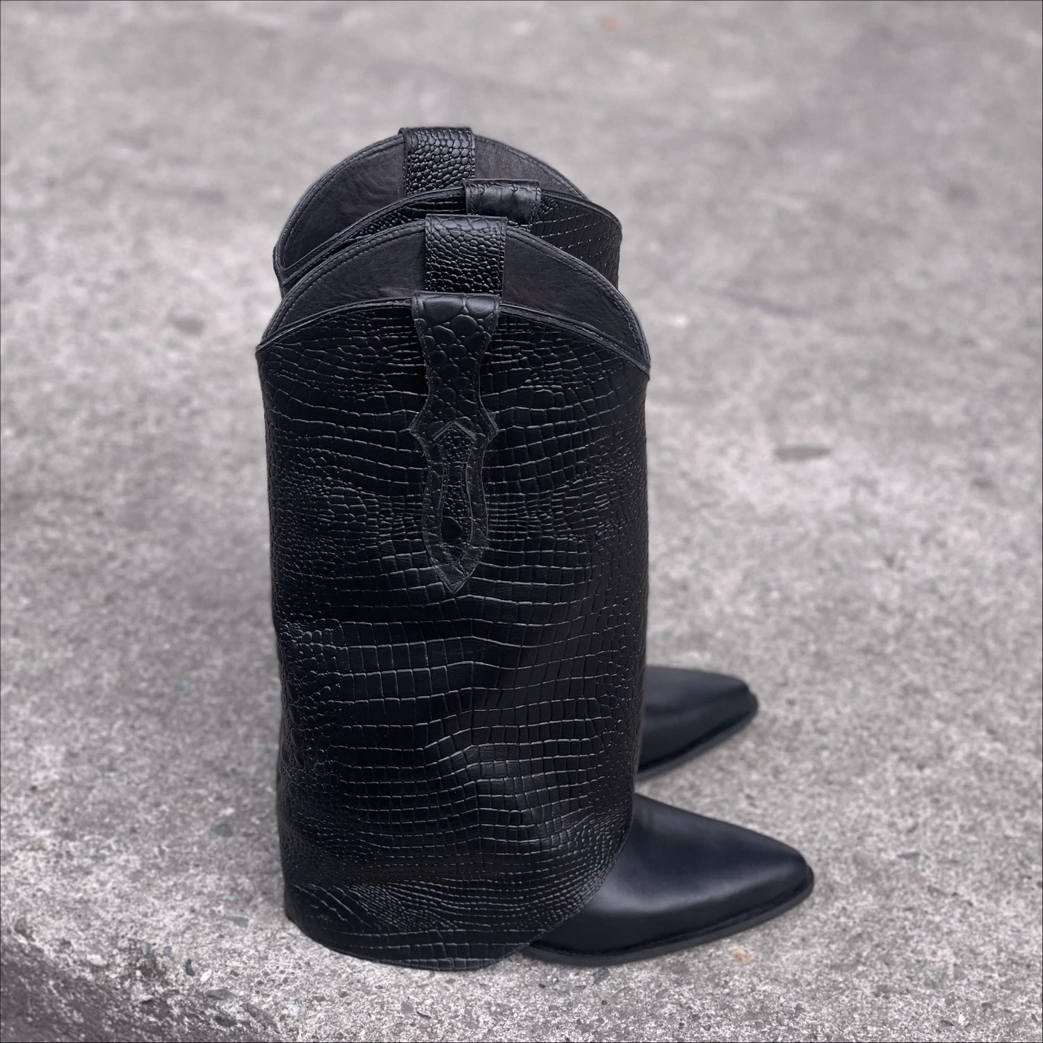 Bota Victoria