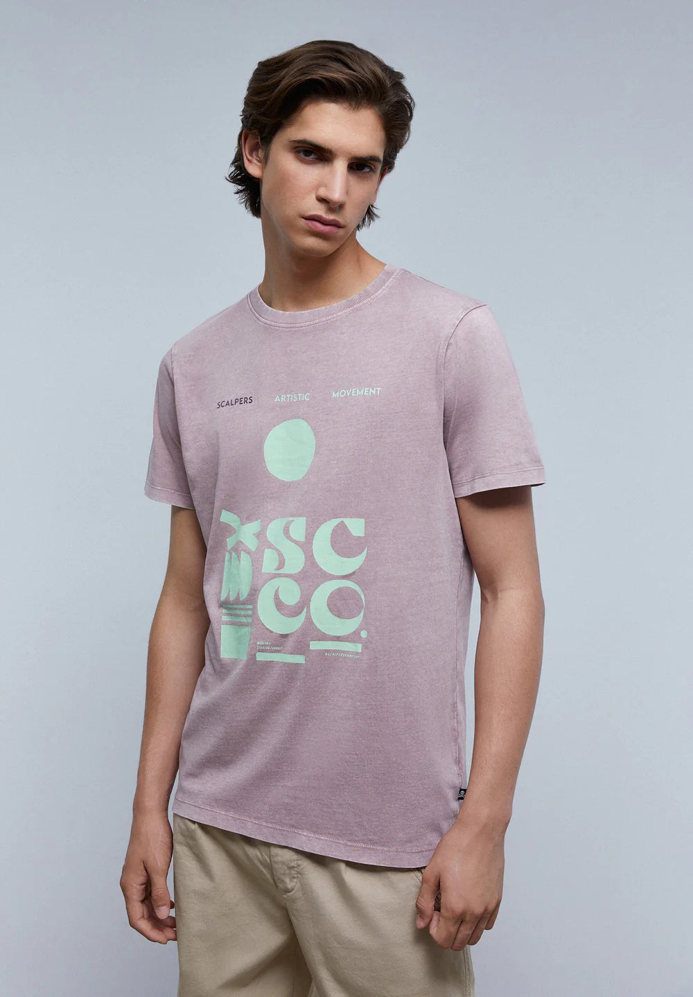 T-Shirt Movement Tee