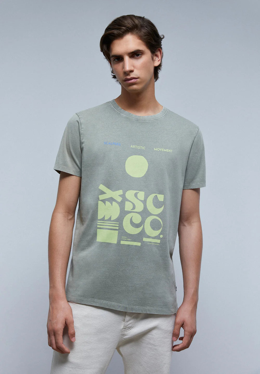 T-Shirt Movement Tee