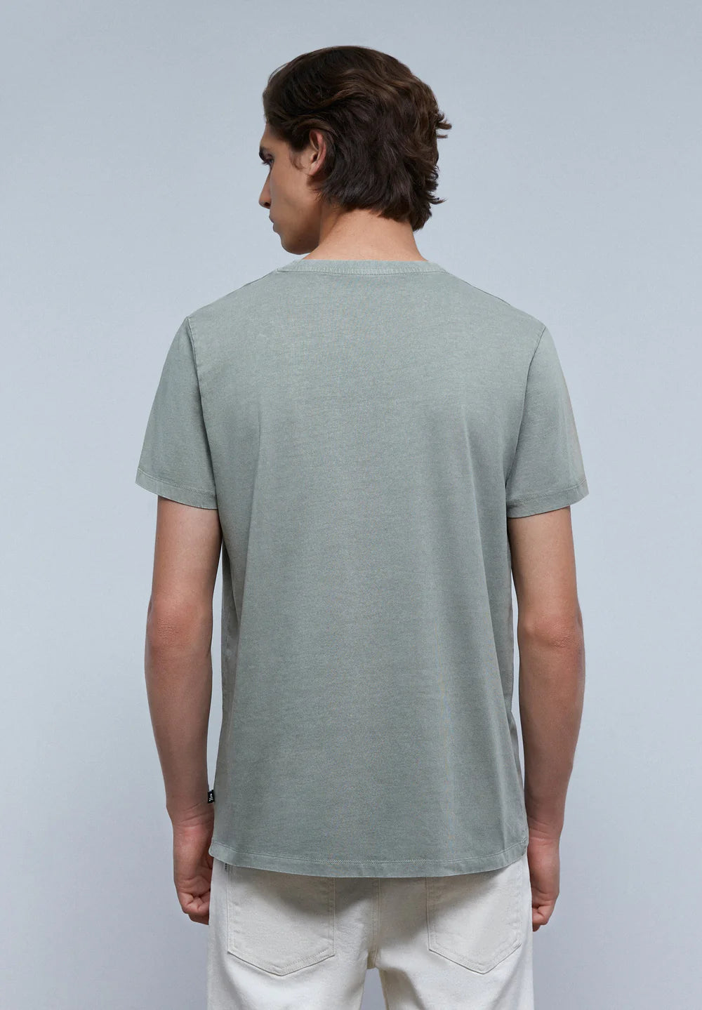 T-Shirt Movement Tee