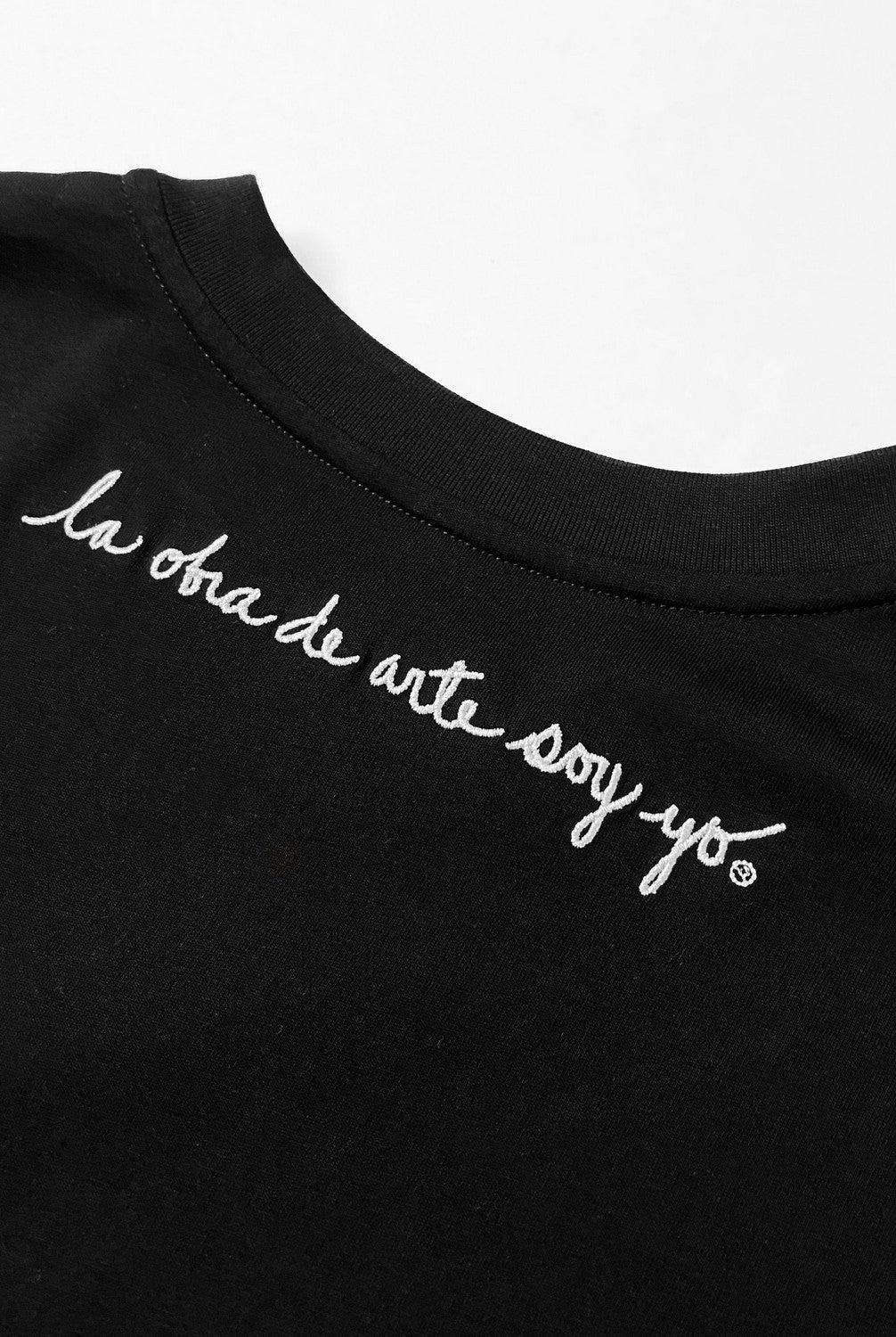 Camiseta Nudo Negra