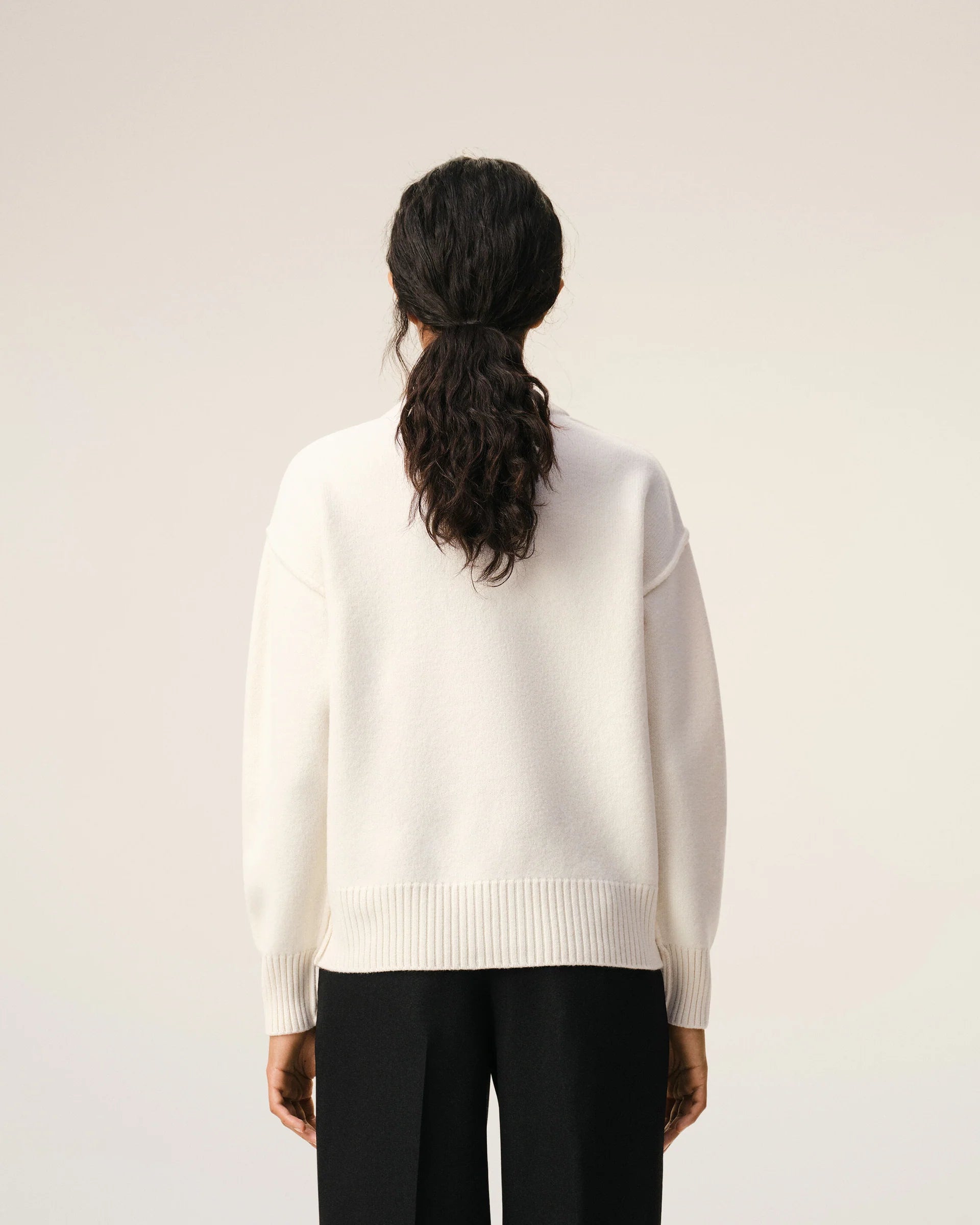 Cárdigan De Lana Natural Con Estampado Ami De Coeur