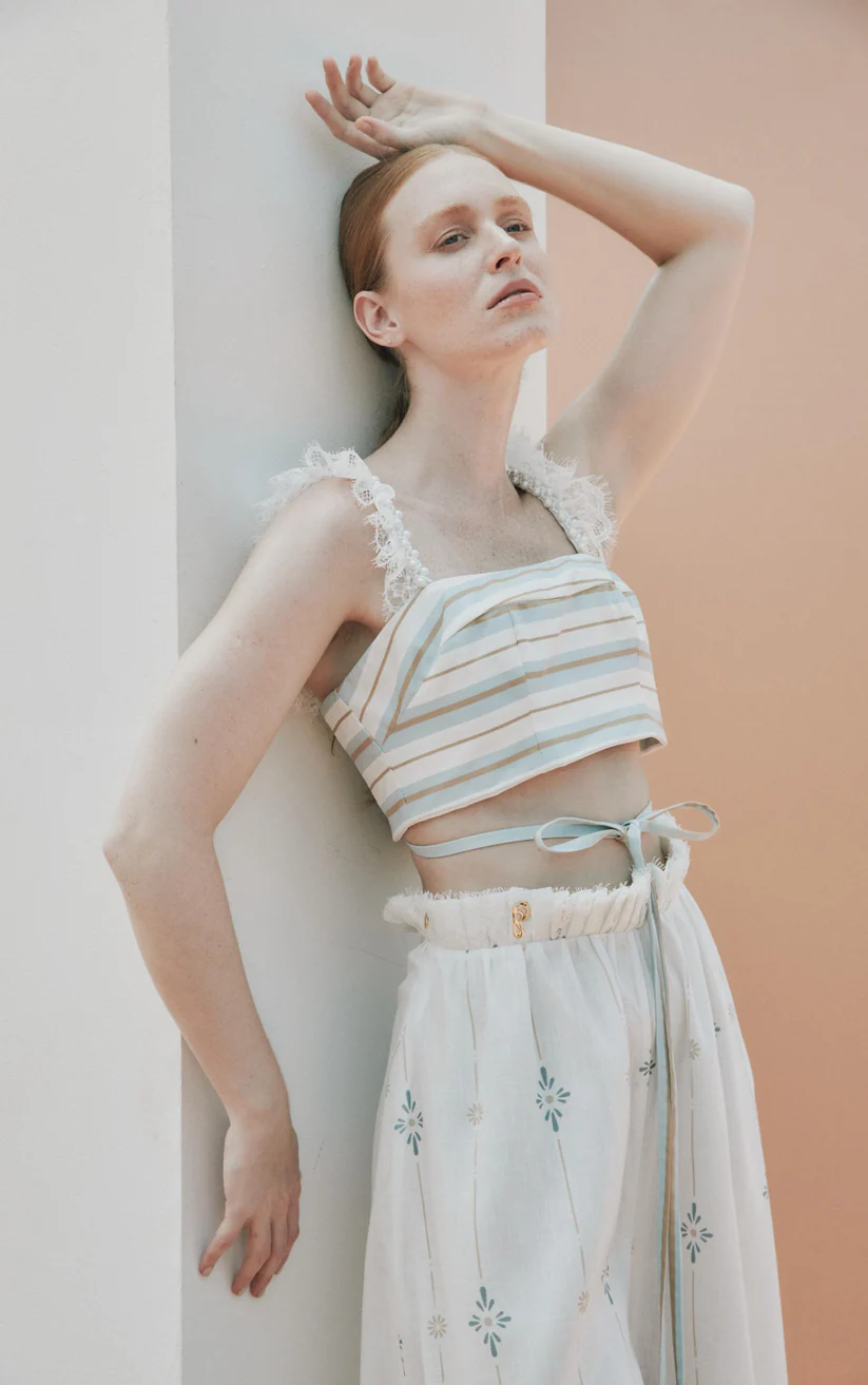 Top Chiara