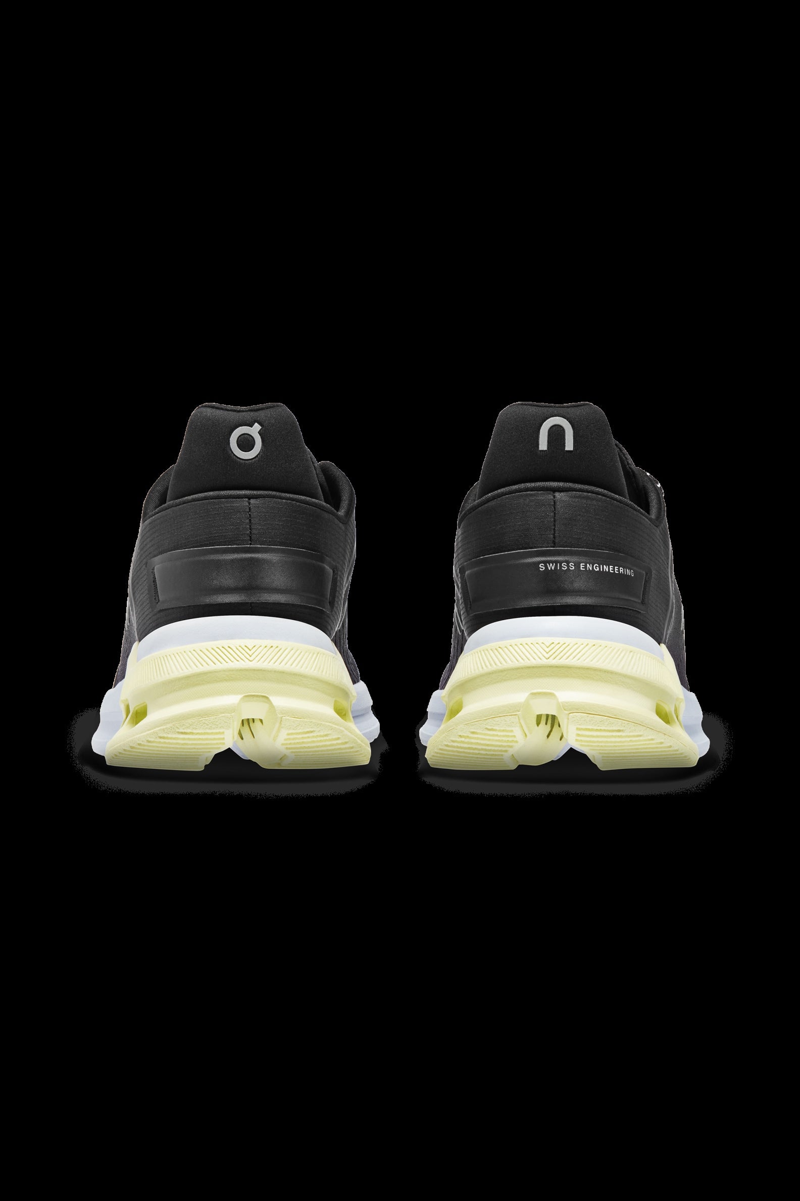 Tenis On Cloudnova Flux