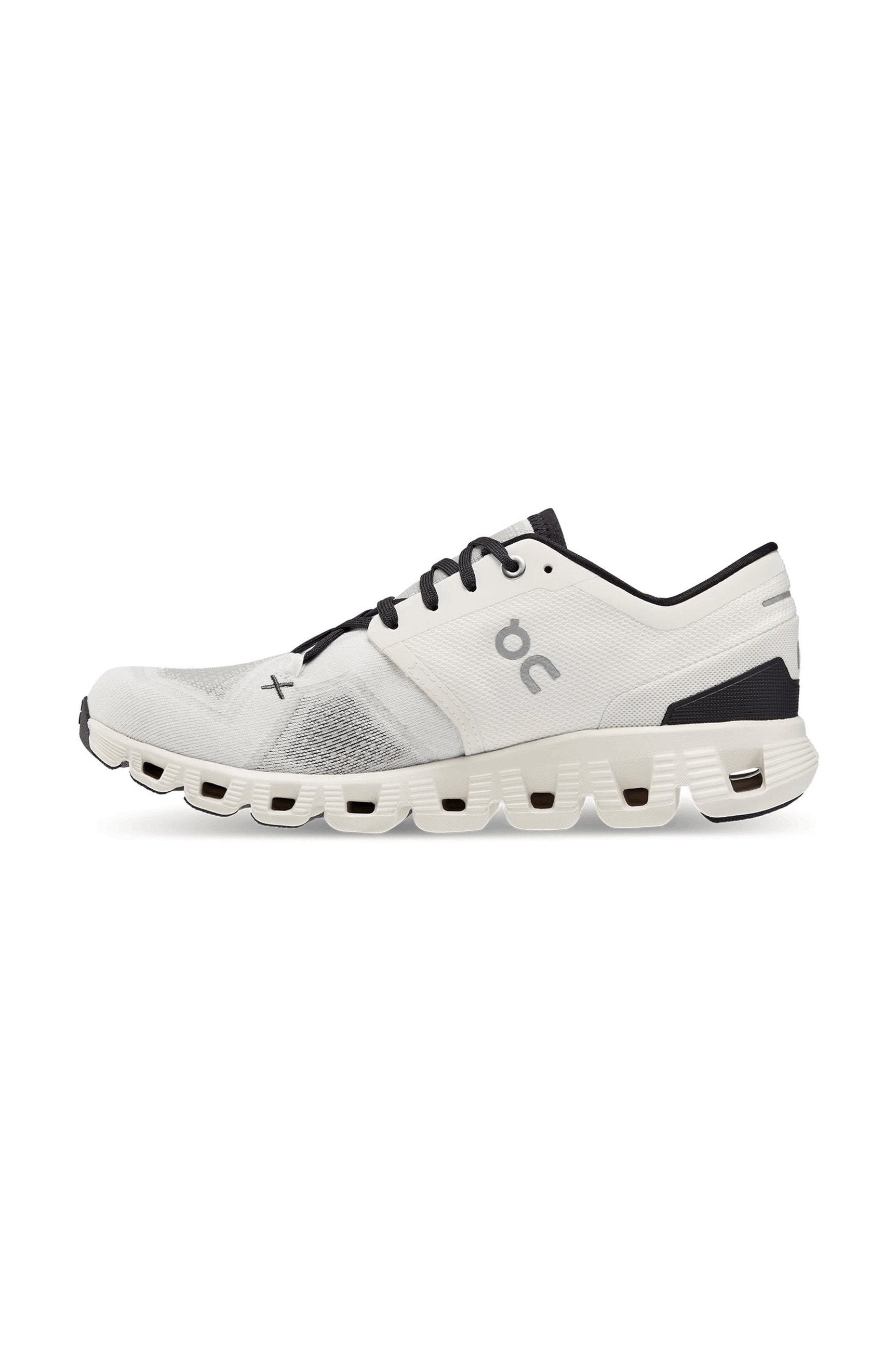 Tenis On Running Cloud X3 Hombre