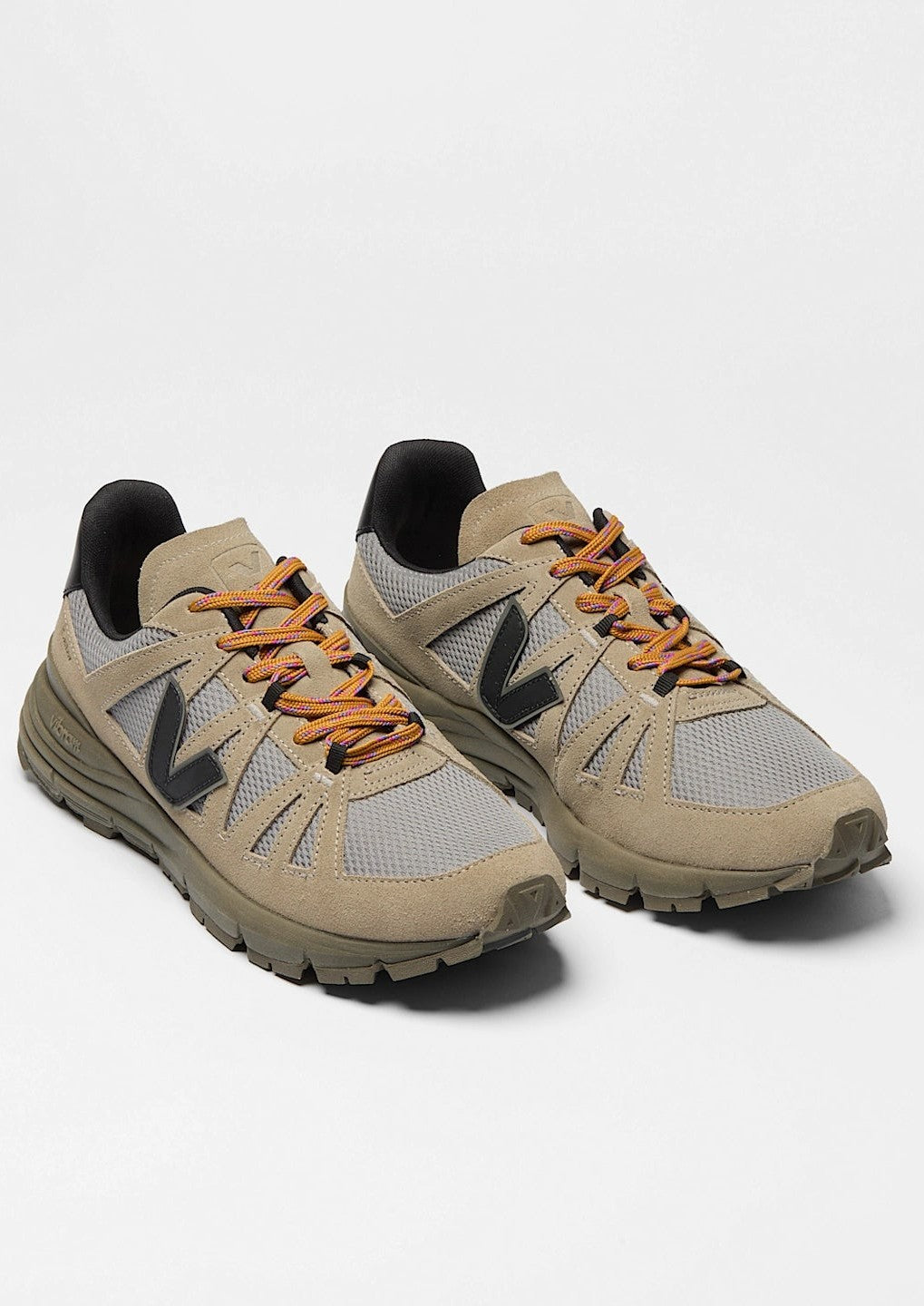 Tenis Veja De Hombre Salar Alveomesh Ardoise Taupe Negro