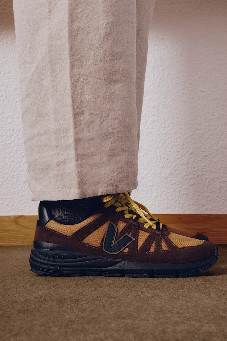 Tenis Veja De Hombre Salar Alveomesh Tent Eagle Black