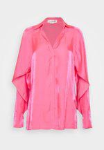Camisa Drapeada