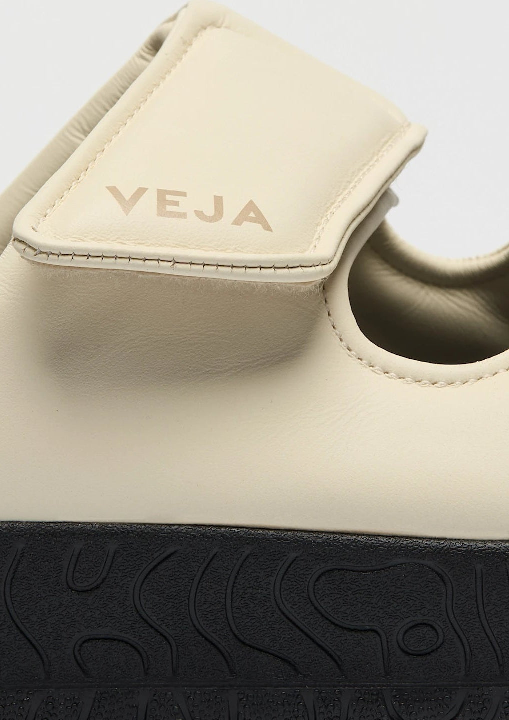 Sandalia Veja De Mujer Etna Bold Leather Cashew