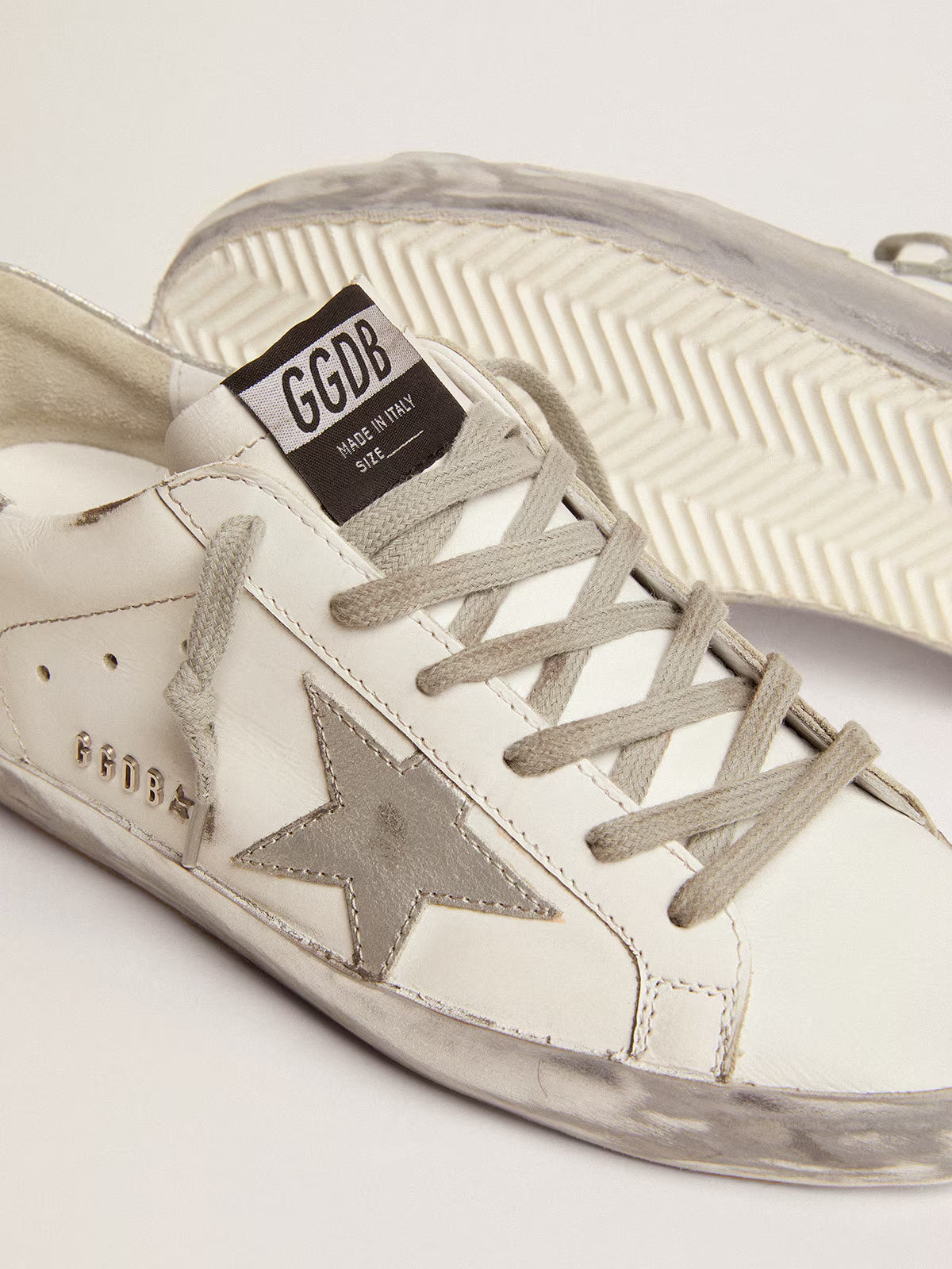 Tenis Golden Goose Super Star Leather Laminated Star Metal Lettering Mujer